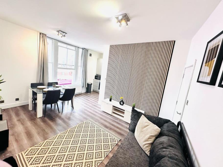 Luxury Flat Hyde Park Super Location For Tourists Apartment Londra Exterior foto